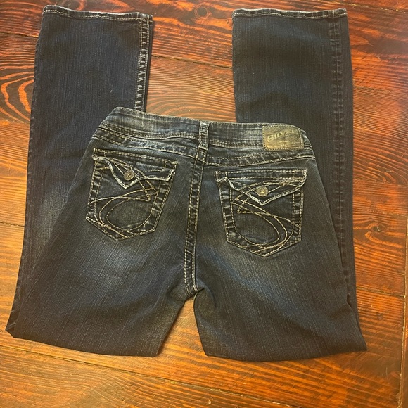 Silver jeans suki boot cut 29w/32L (6/8 US) - Picture 4 of 8